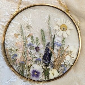 *sold*Real pressed flower artwork, 6x6 round floating frame with pressed flowers